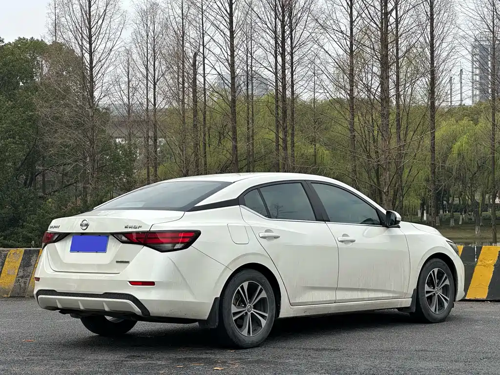 Nissan Sylphy 2020 — фото 7