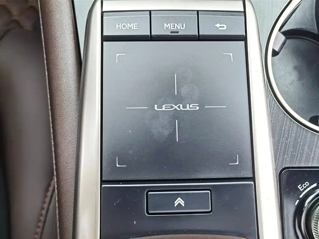 Lexus RX 2021 — фото 19