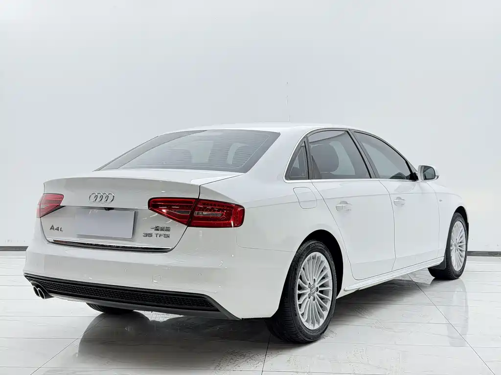 Audi A4L 2016 — фото 10