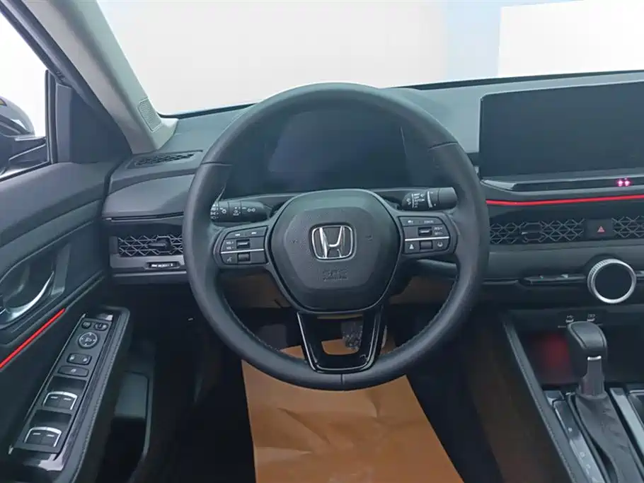 Honda Accord 2024 — фото 15