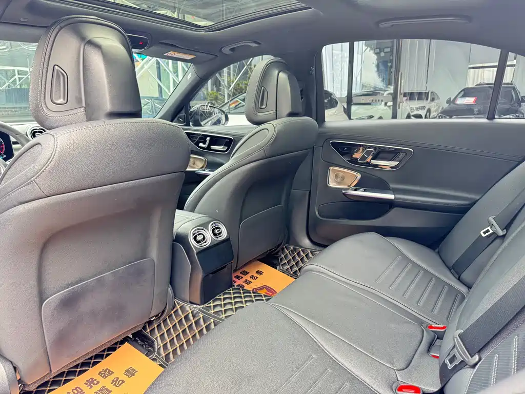 Mercedes-Benz C-Class 2022 — фото 13