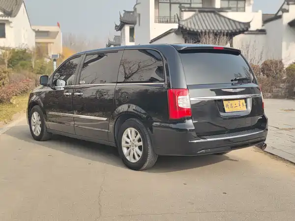 Chrysler Grand Voyager 2013