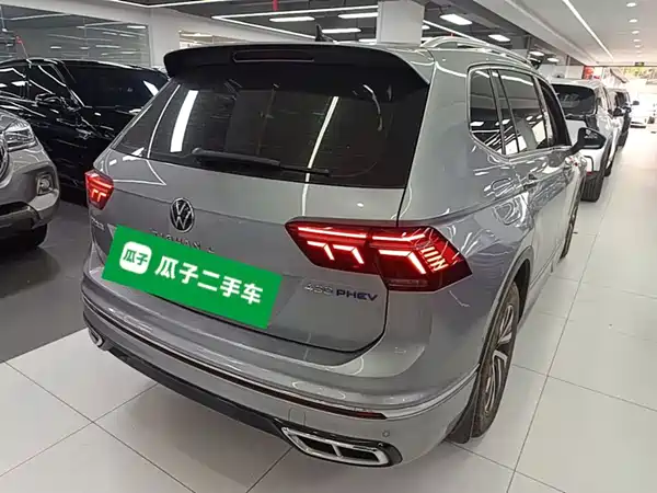 Volkswagen Tiguan L Plug-In Hybrid 2022