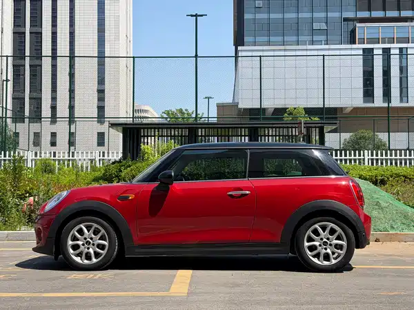 MINI 2016