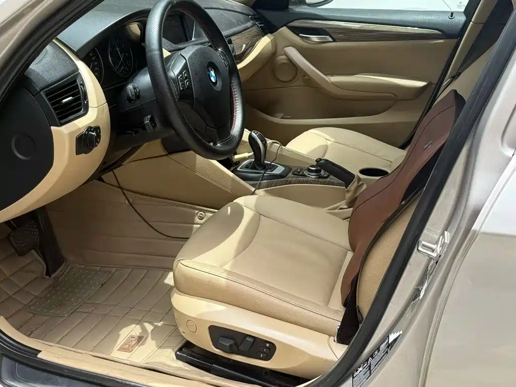 BMW X1 2012