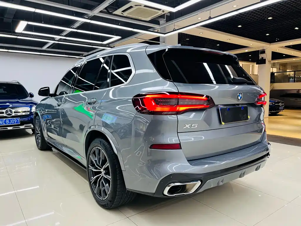 BMW X5 2023 — фото 17