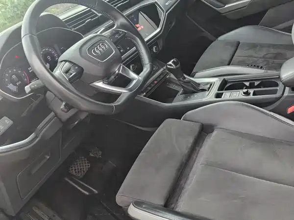 Audi Q3 2021
