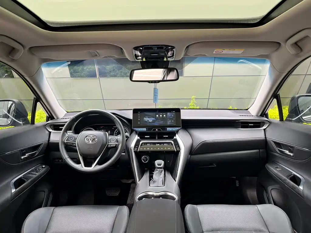 Toyota Harrier 2023 — фото 24