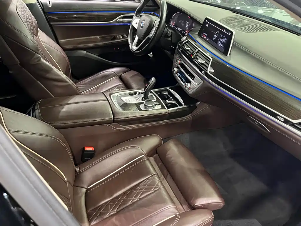 BMW 7 Series 2020