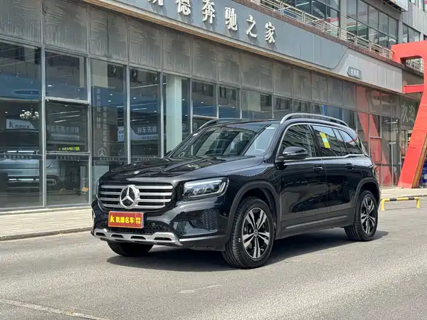 Mercedes-Benz GLB 2024