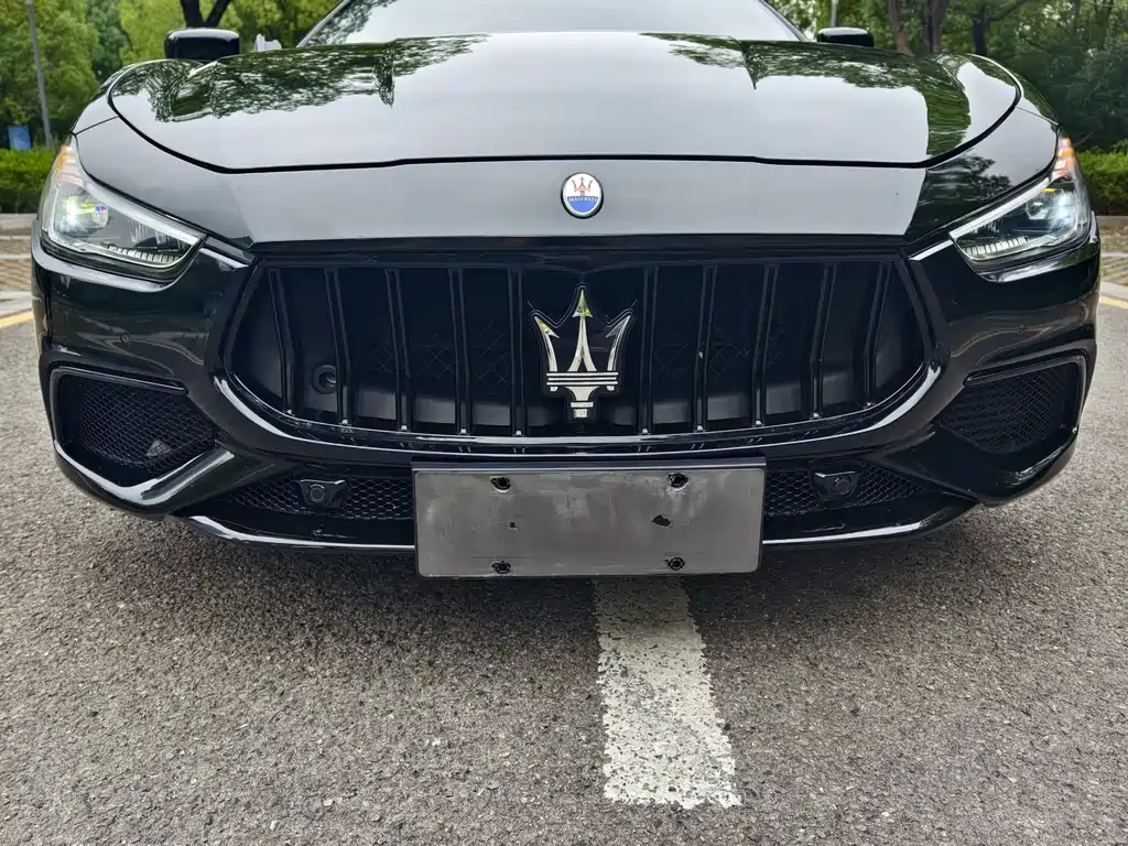Maserati Ghibli 2015 — фото 16