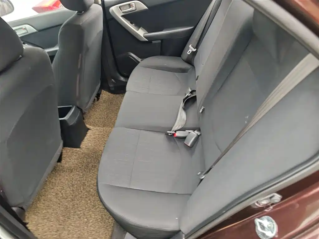 Kia Forte 2015 — фото 17