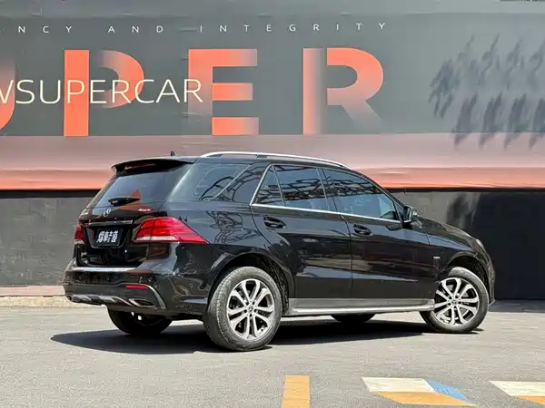 Mercedes-Benz GLE 2018