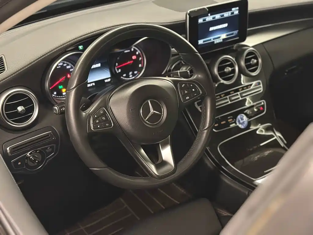 Mercedes-Benz C-Class 2015 — фото 15