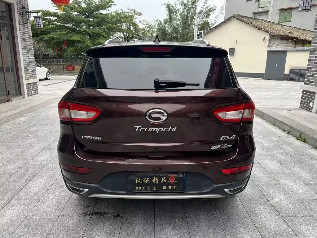 GAC Motor Trumpchi GS4 2015 — фото 12