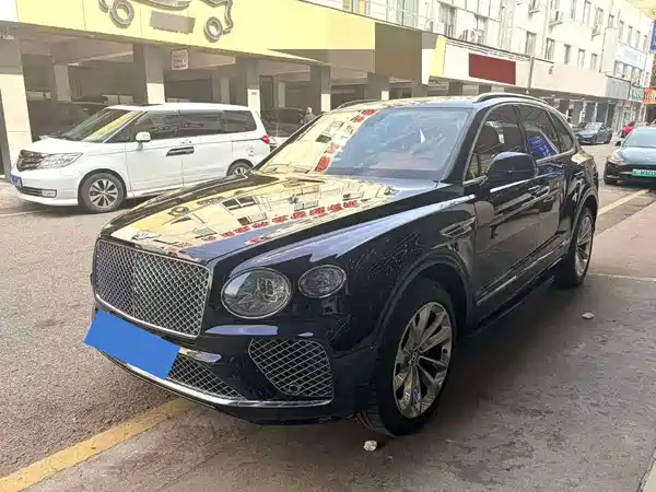 Bentley Bentayga Plug-In Hybrid 2022