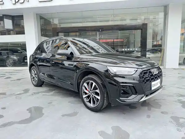 Audi Q5L 2025