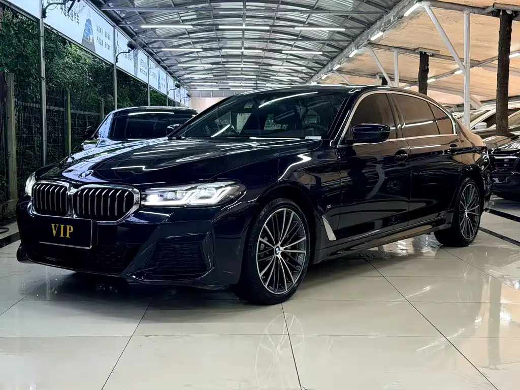 BMW 5 Series 2023