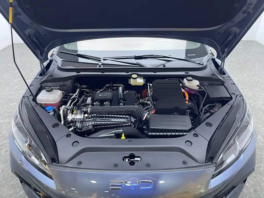 BYD Seal 06 2025 — фото 17