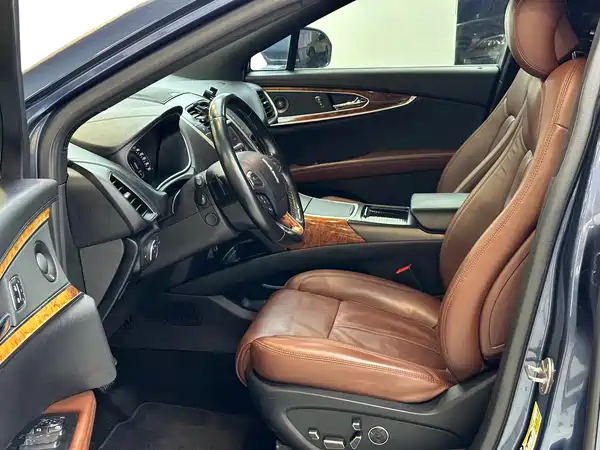 Lincoln MKX 2018