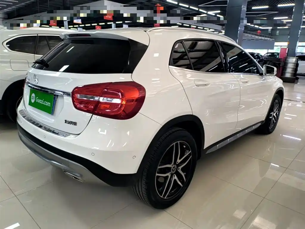 Mercedes-Benz GLA 2017 — фото 7