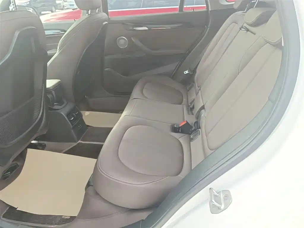 BMW X1 2021 — фото 17