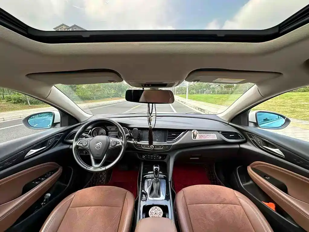 Buick Regal 2019 — фото 14