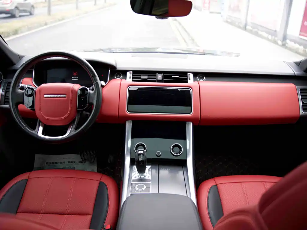 Land Rover Sport 2019 — фото 15