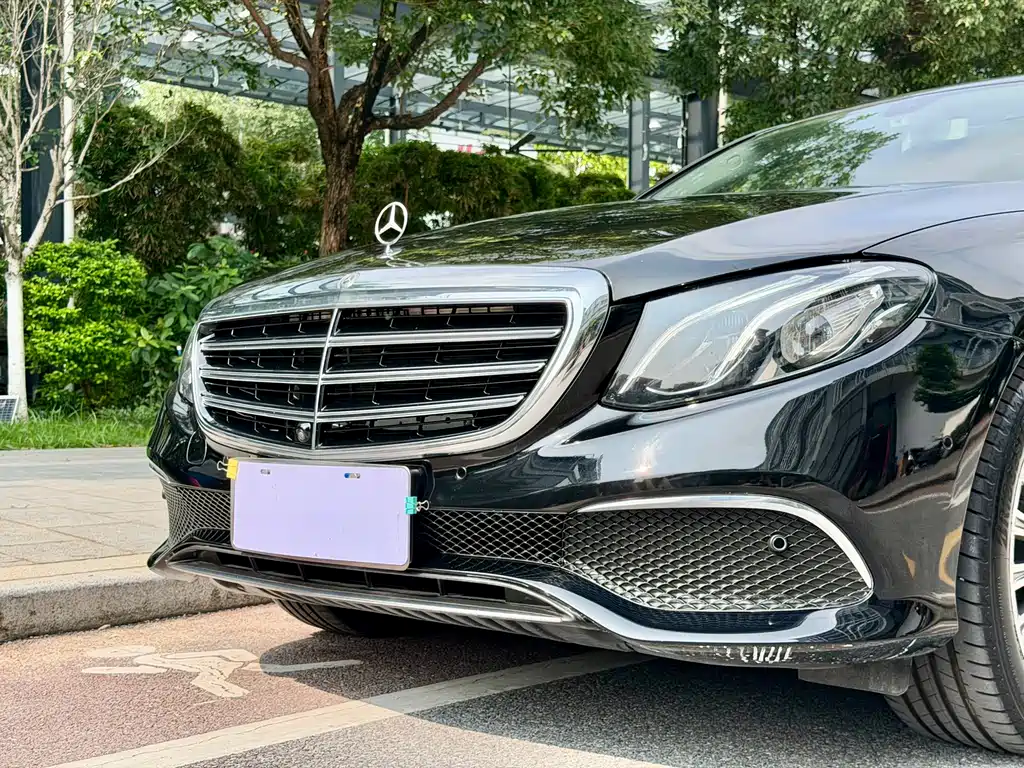 Mercedes-Benz E-Class 2020 — фото 4
