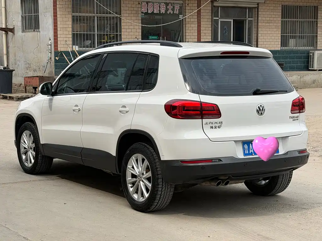 Volkswagen Tiguan 2017 — фото 8