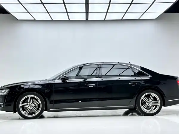 Audi A8 2016