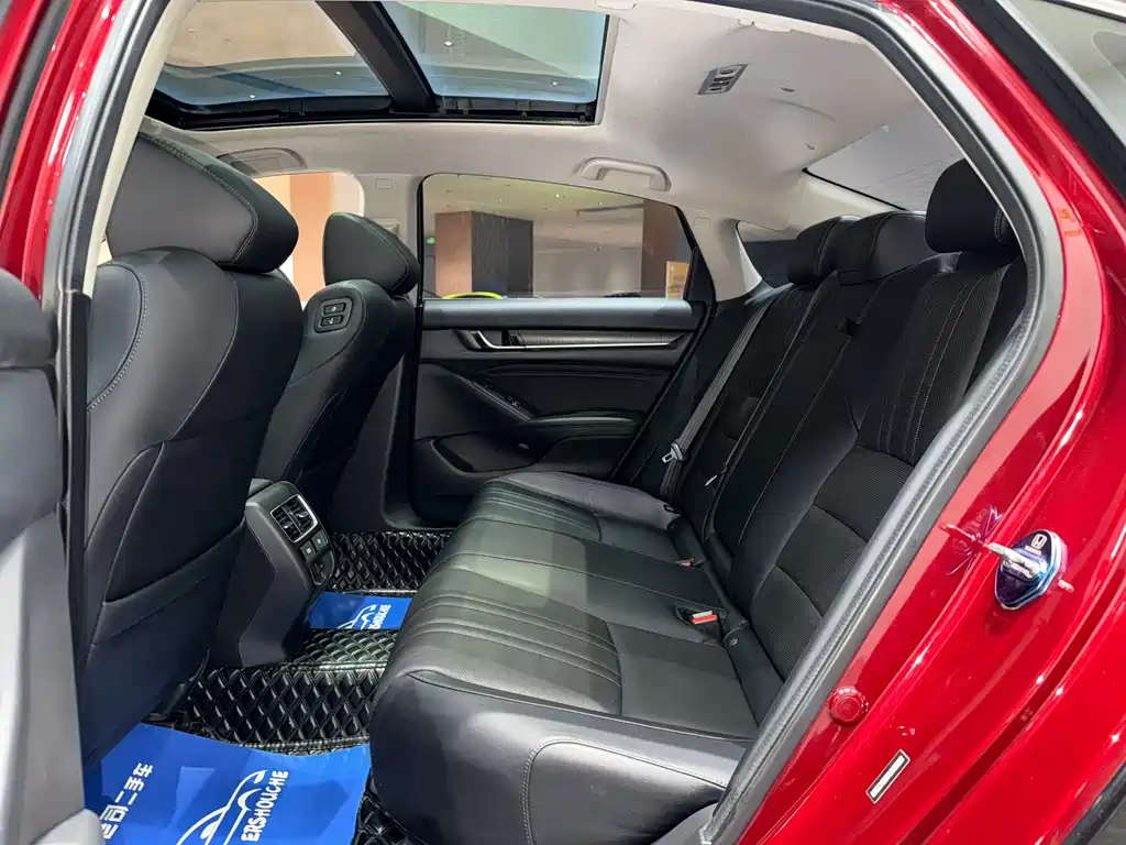 Honda Accord 2020 — фото 14