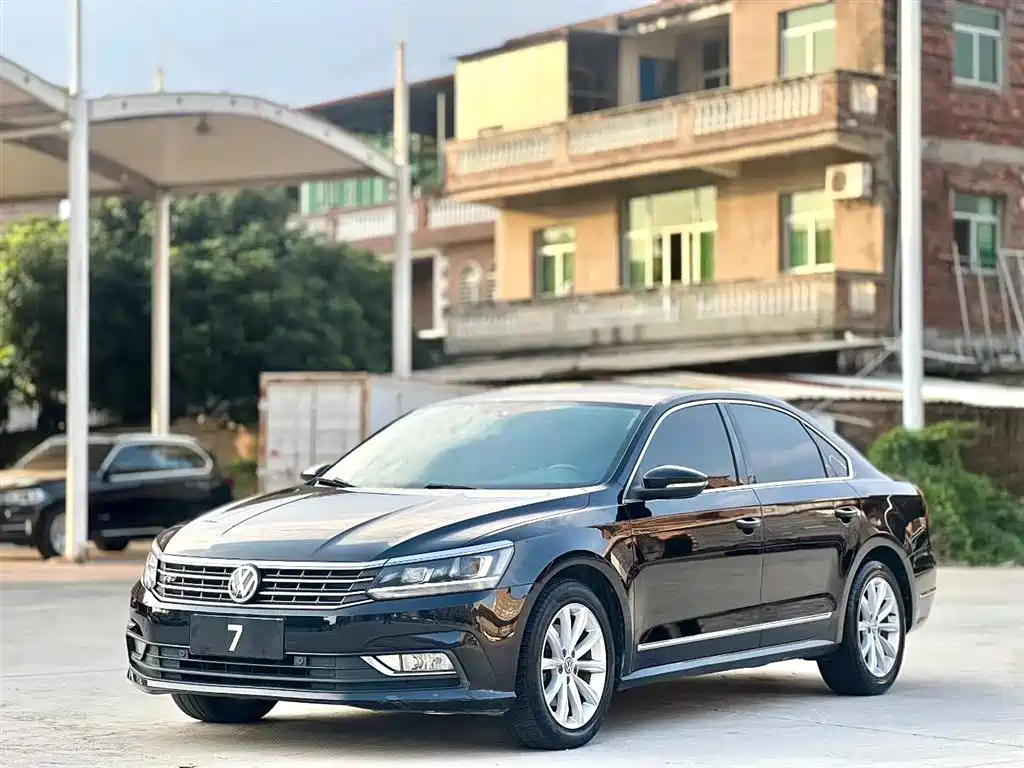 Volkswagen Passat 2017 — фото 2