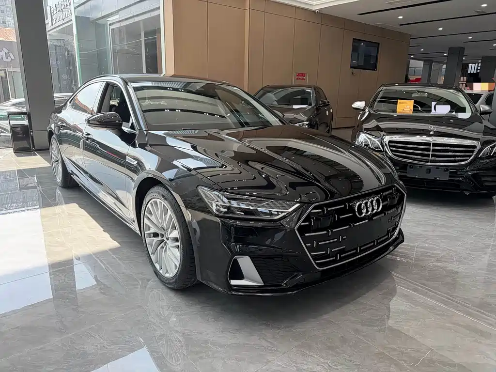 Audi A7L 2024 — фото 3