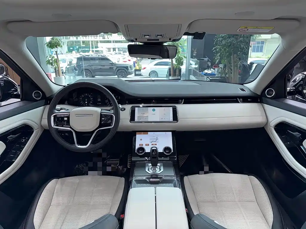 Land Rover Evoque 2022 — фото 7