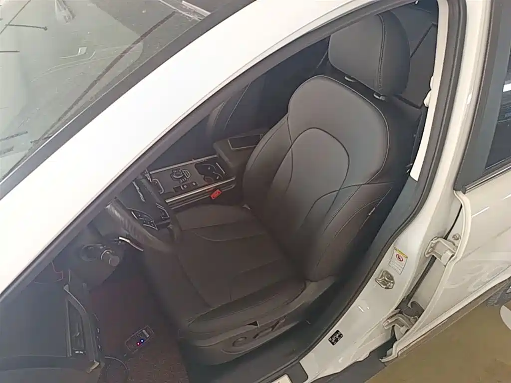 Haval H6 2018 — фото 15