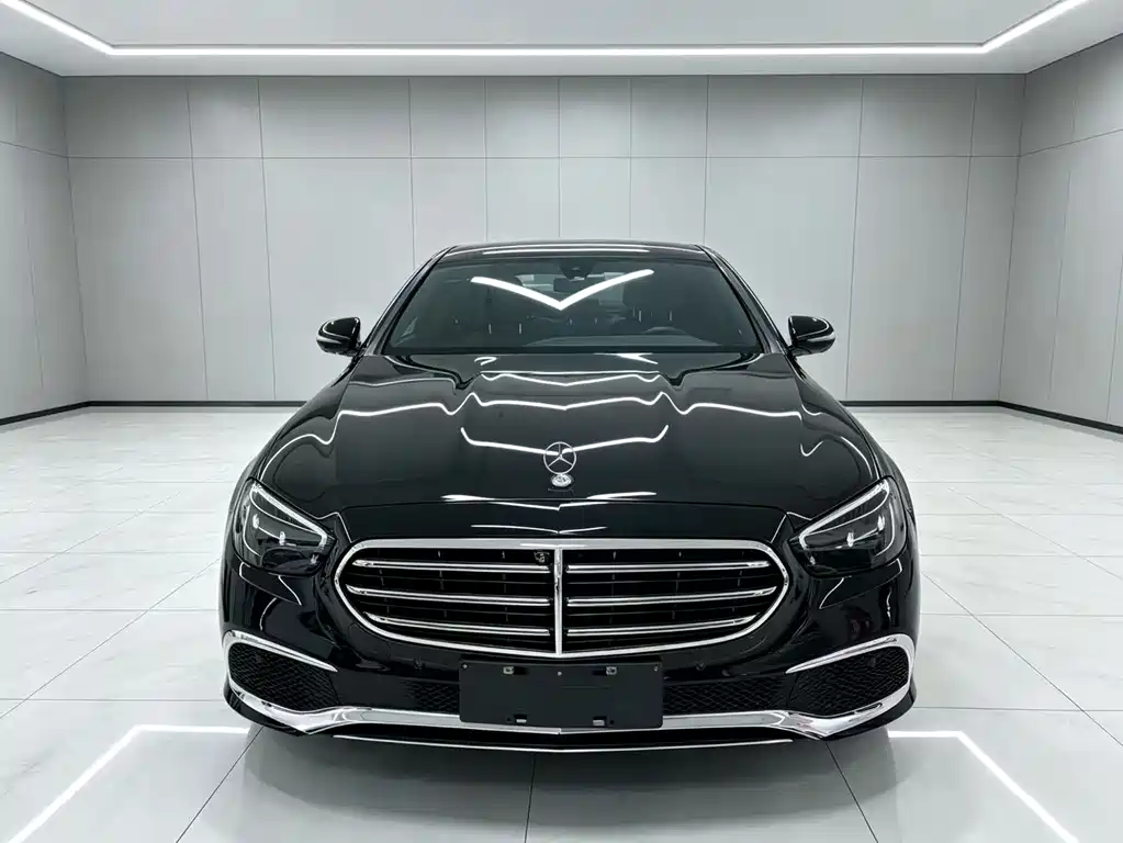 Mercedes-Benz E-Class 2021 — фото 3
