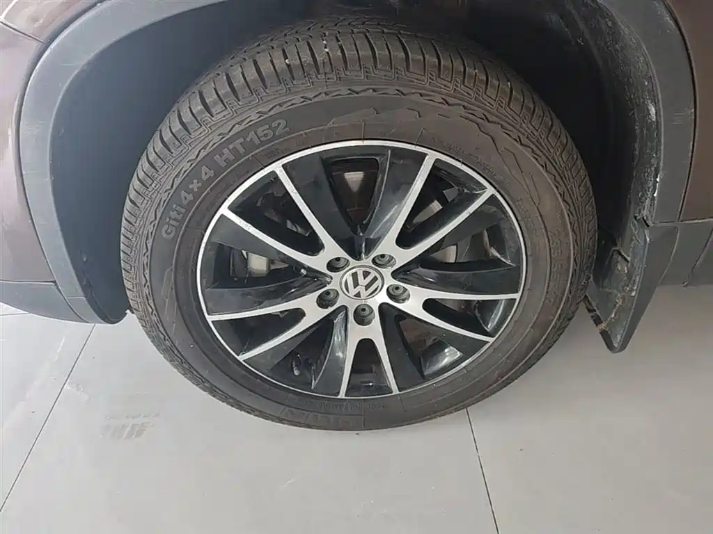 Volkswagen Tiguan 2016 — фото 23