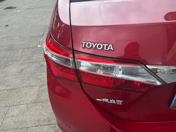 Toyota Corolla 2015