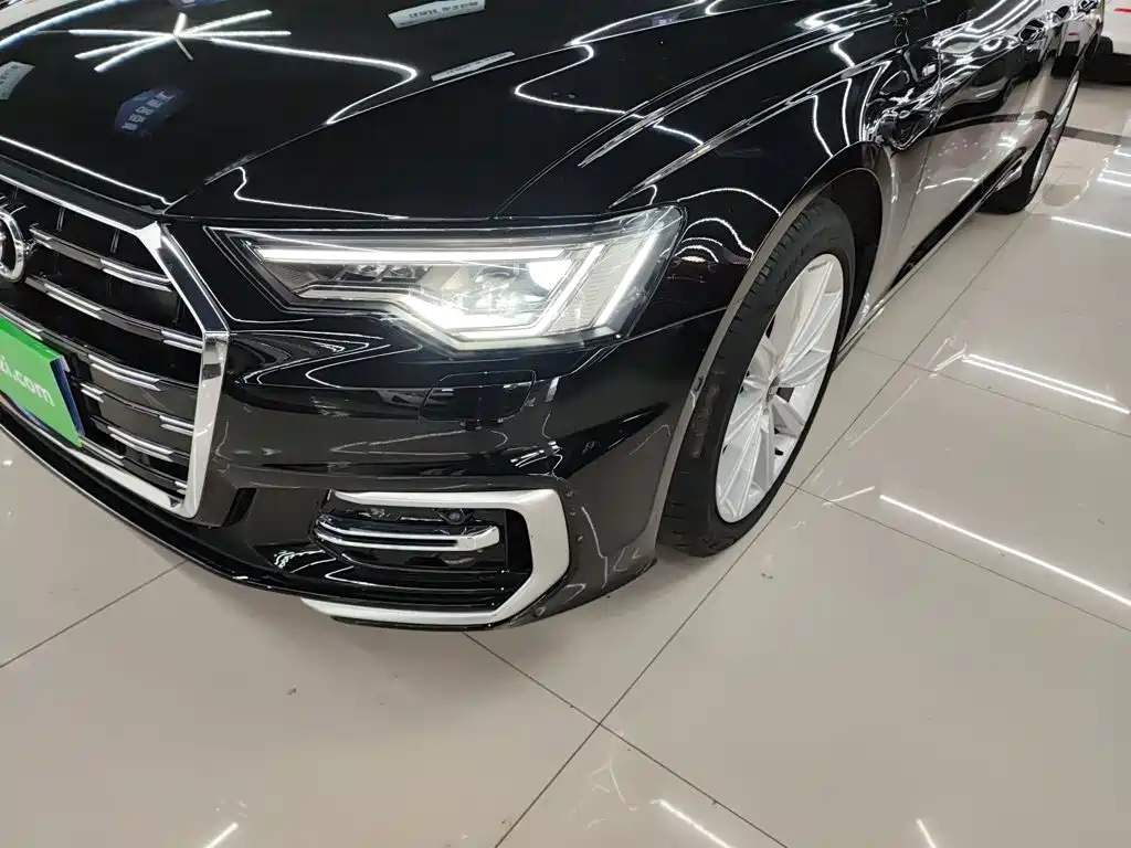 Audi A6L 2024 — фото 18