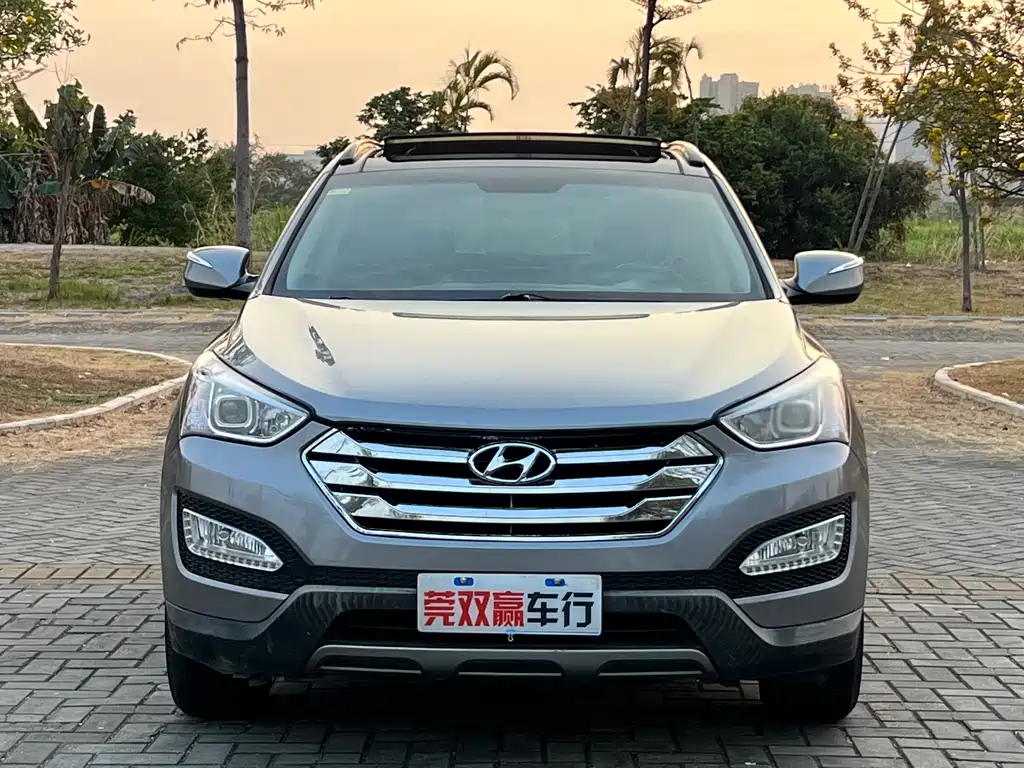 Hyundai Santa Fe 2015 — фото 2