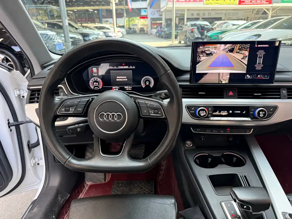 Audi A4L 2022 — фото 14