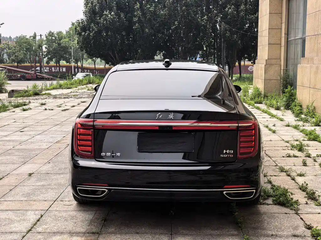 Hongqi H9 2021 — фото 8
