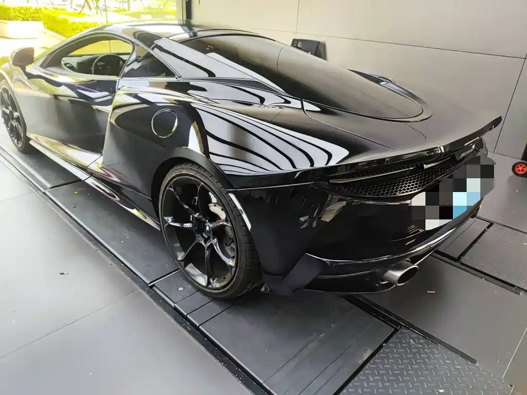 McLaren GT 2021 — фото 9