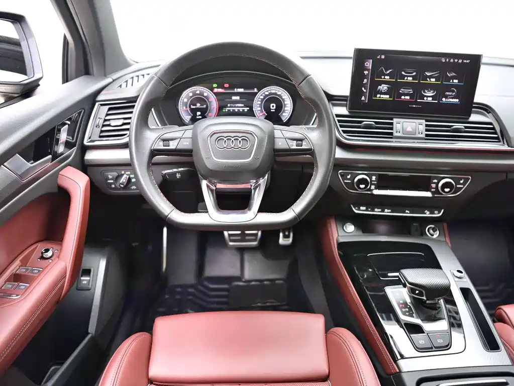 Audi Q5L 2025 — фото 11