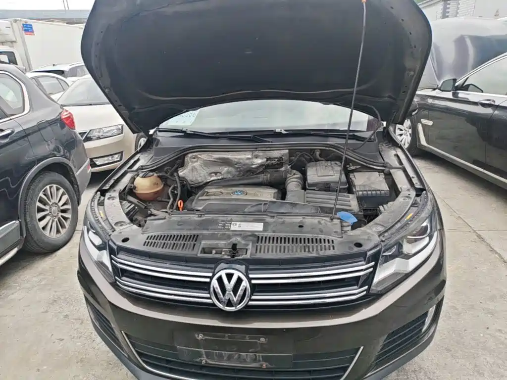 Volkswagen Tiguan 2014 — фото 20