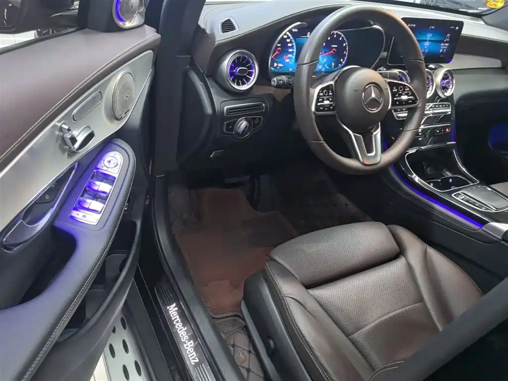 Mercedes-Benz GLC 2021 — фото 16
