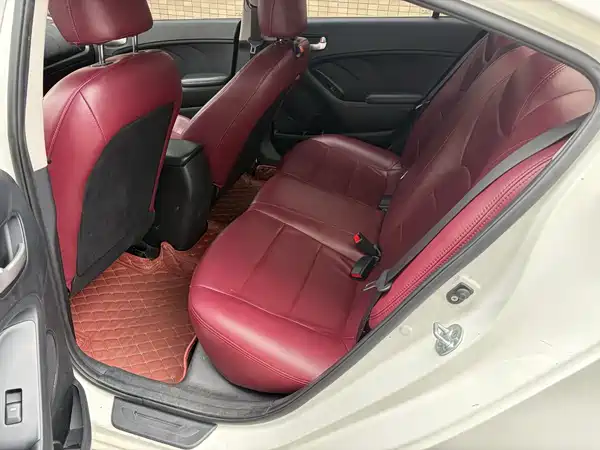 Kia K3 2017