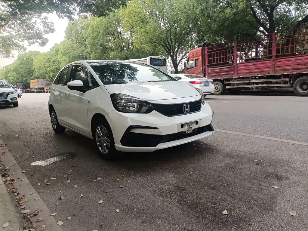 Honda Fit 2023 — фото 2