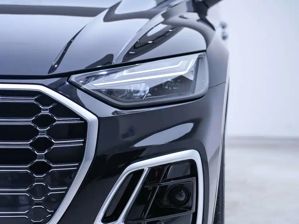 Audi Q5L 2022 — фото 8
